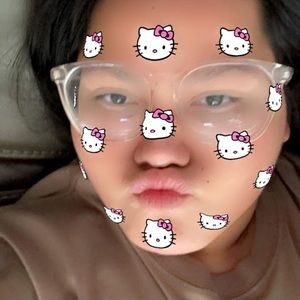 Meet your Posher, Janelle